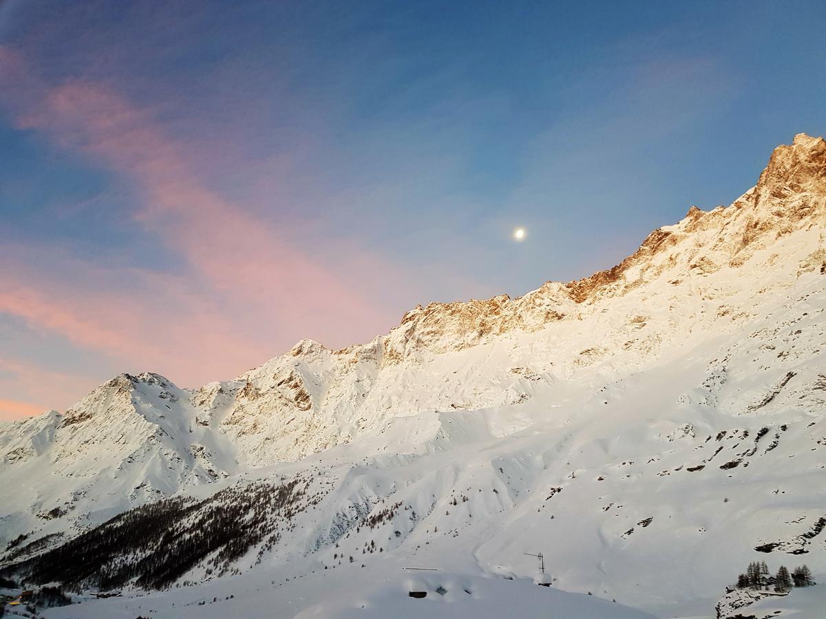 Hotel Meuble Mon Reve Breuil-Cervinia Zewnętrze zdjęcie
