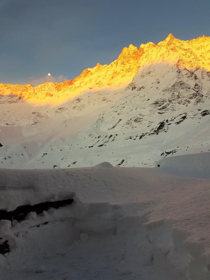 Hotel Meuble Mon Reve Breuil-Cervinia Zewnętrze zdjęcie